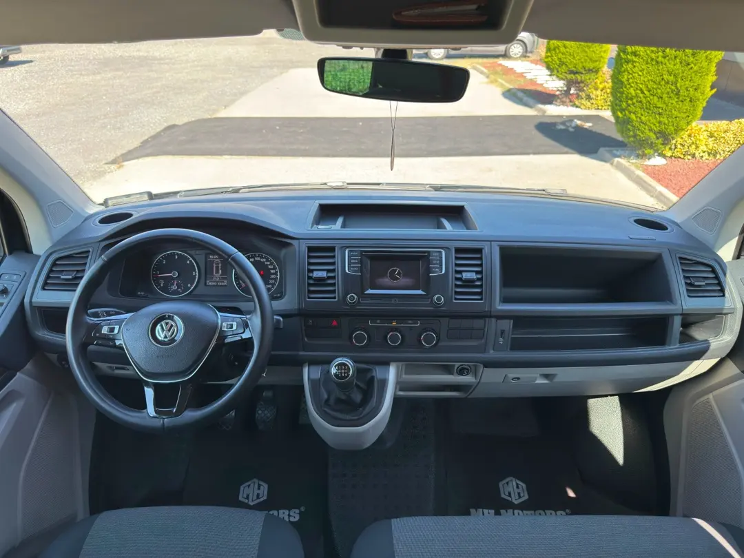 VOLKSWAGEN TRANSPORTER