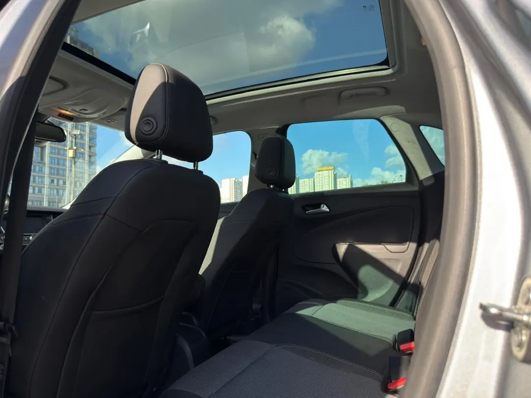 OPEL CROSSLAND