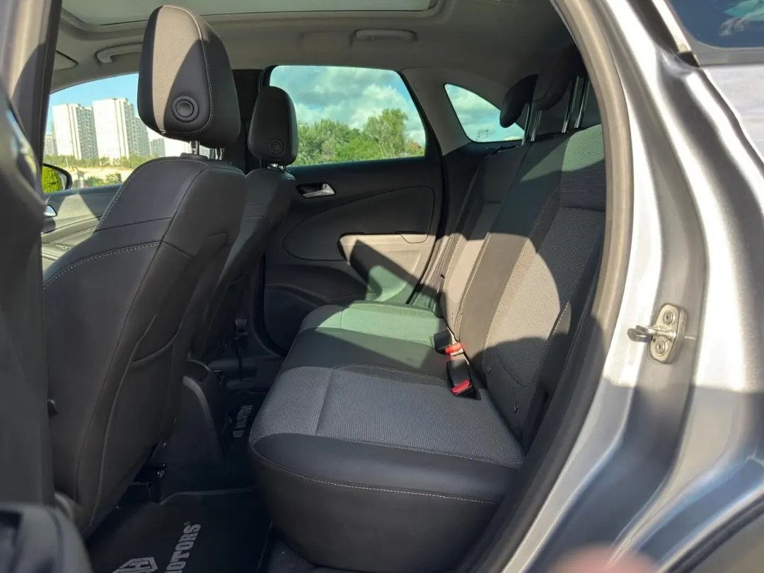 OPEL CROSSLAND