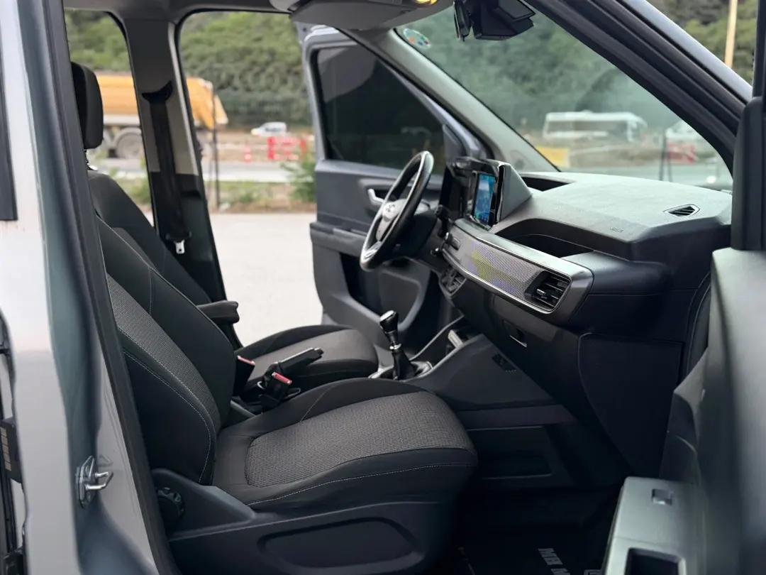 FORD TOURNEO COURIER