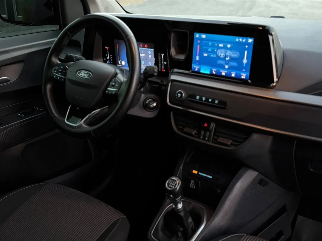 FORD TOURNEO COURIER