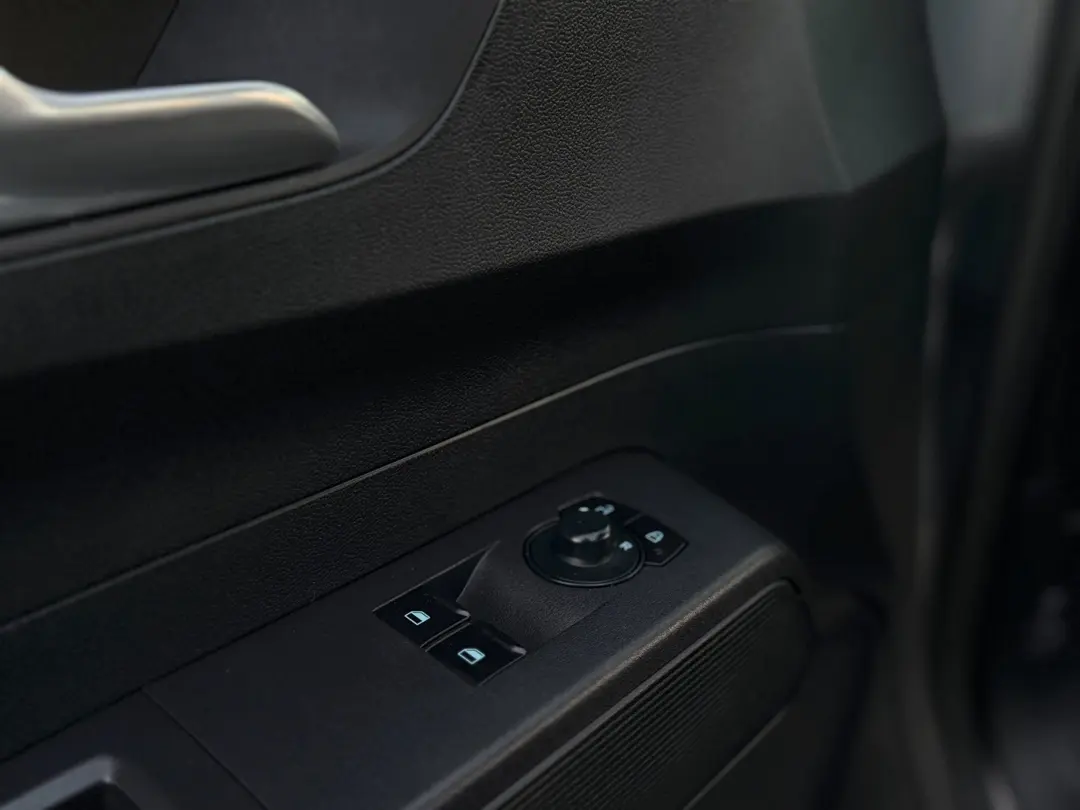 FORD TOURNEO COURIER