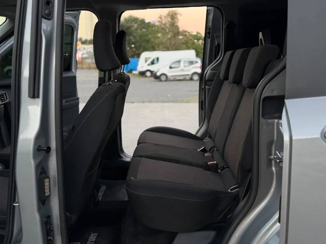 FORD TOURNEO COURIER