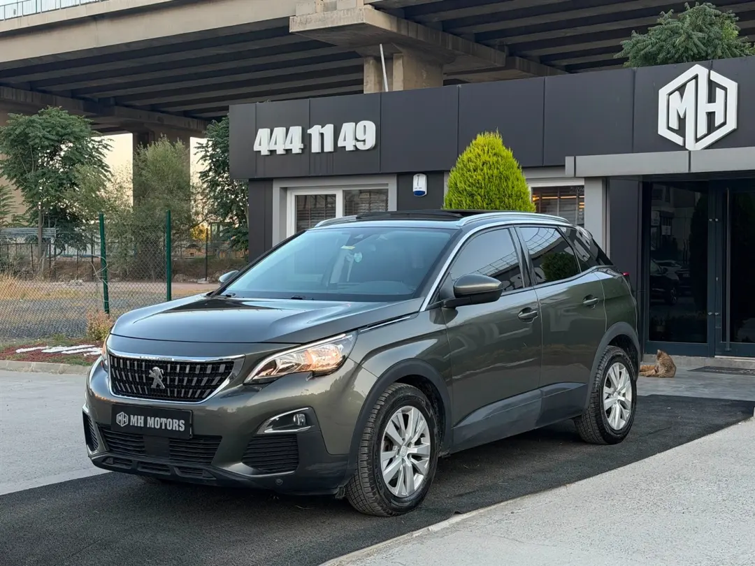 PEUGEOT 3008