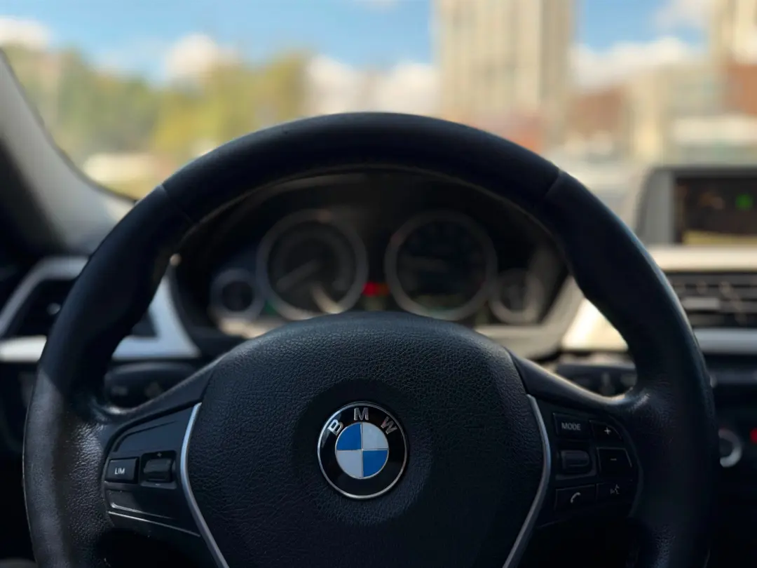 BMW 3 SERISI
