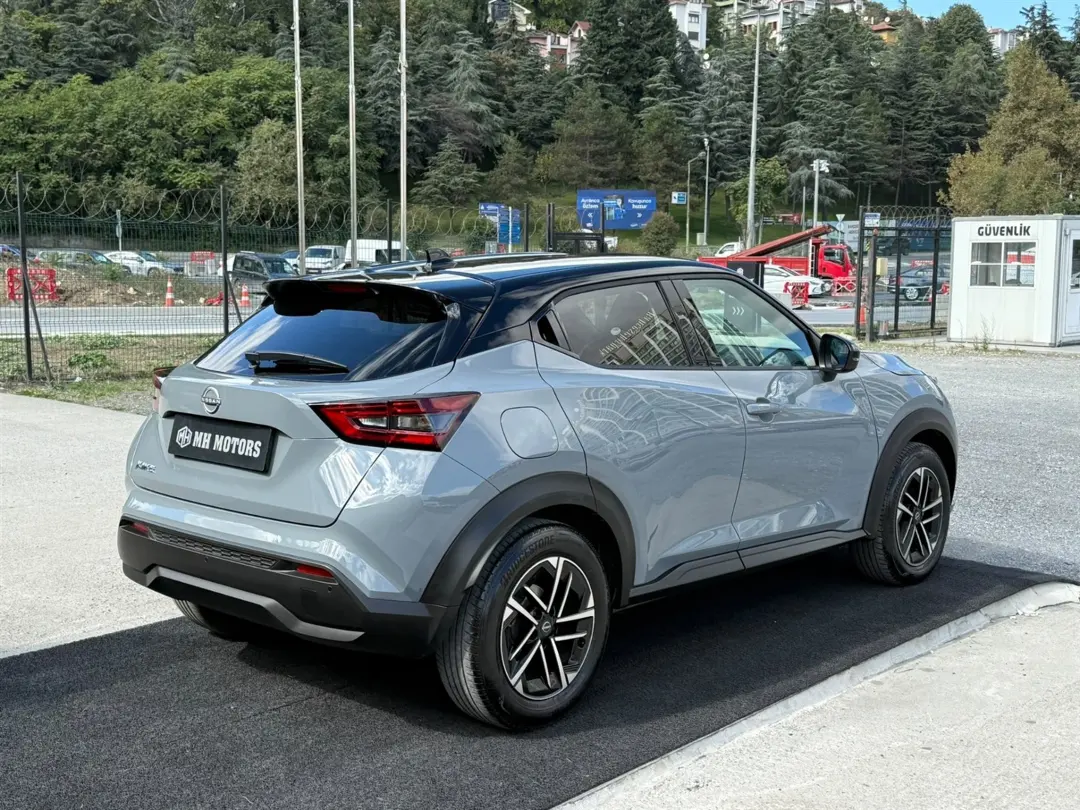 NISSAN JUKE