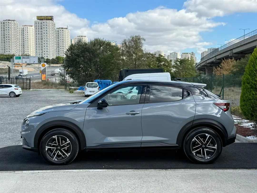 NISSAN JUKE