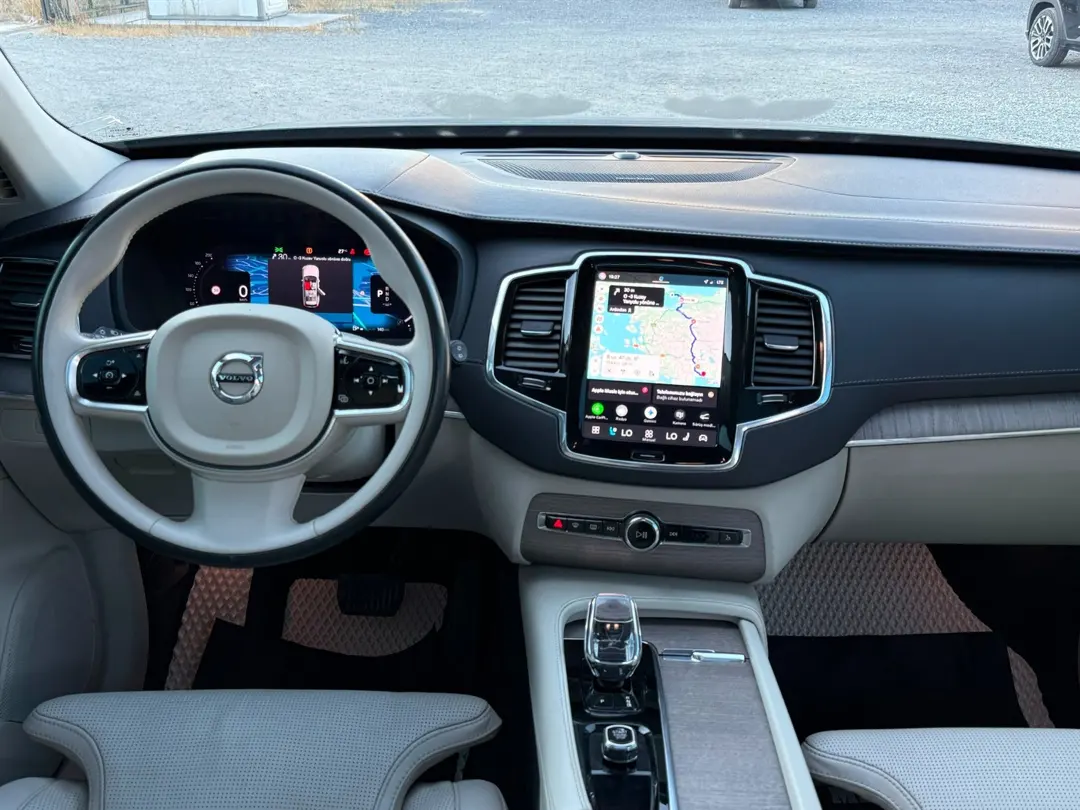 VOLVO XC 90