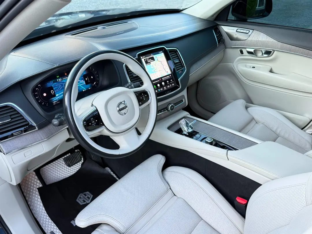 VOLVO XC 90