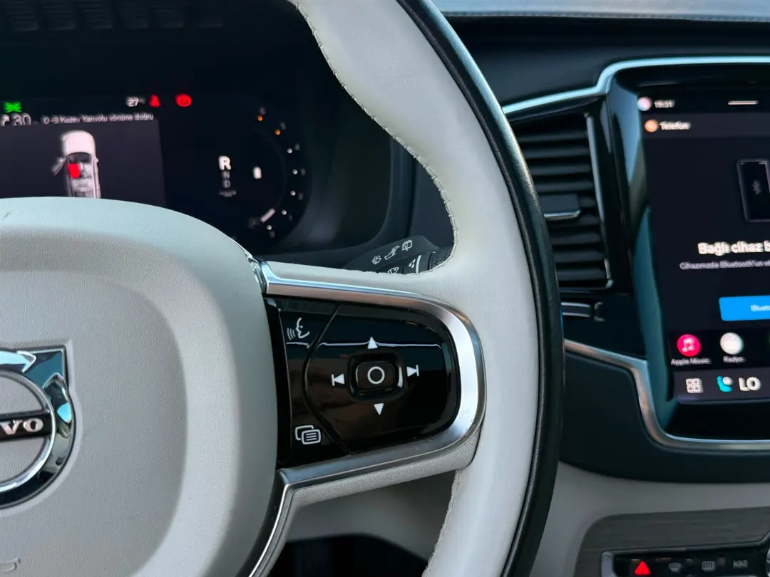 VOLVO XC 90
