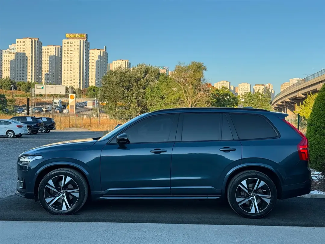 VOLVO XC 90