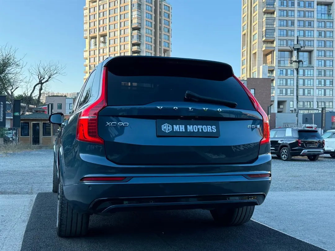 VOLVO XC 90