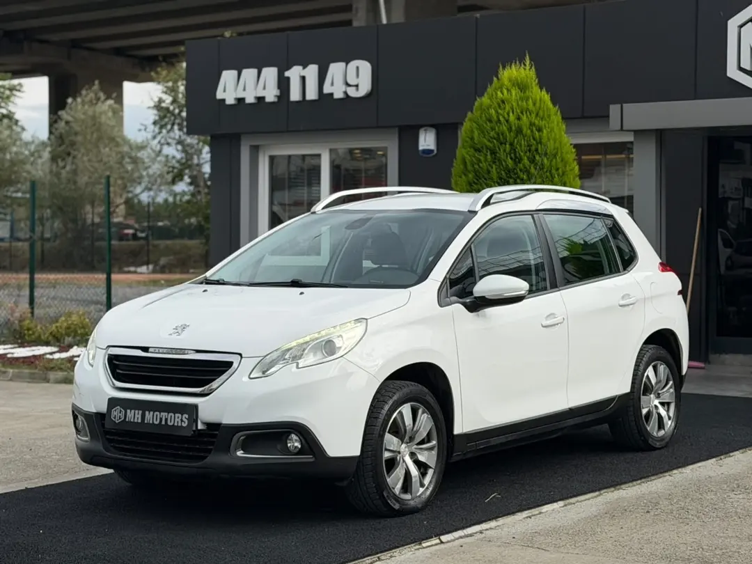 PEUGEOT 2008
