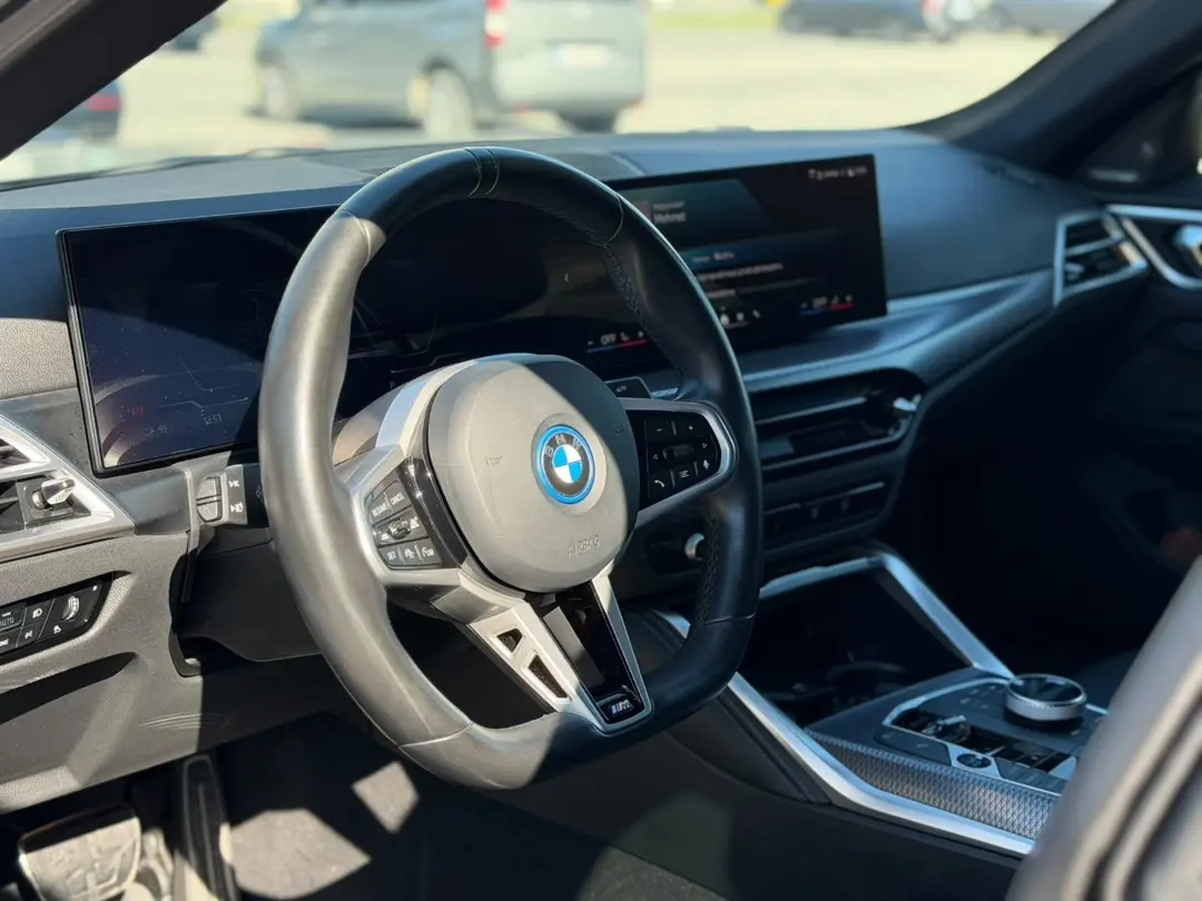 BMW I SERISI