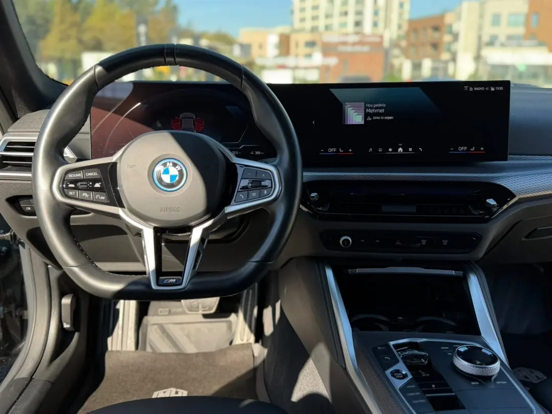 BMW I SERISI