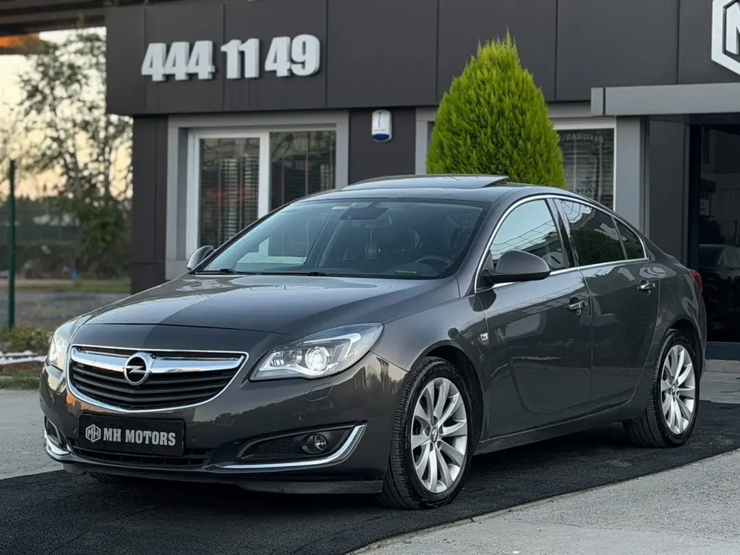 OPEL INSIGNIA