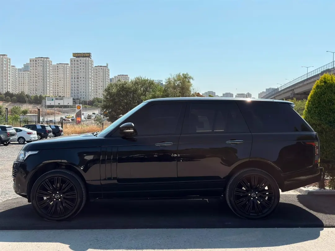 LAND ROVER RANGE ROVER