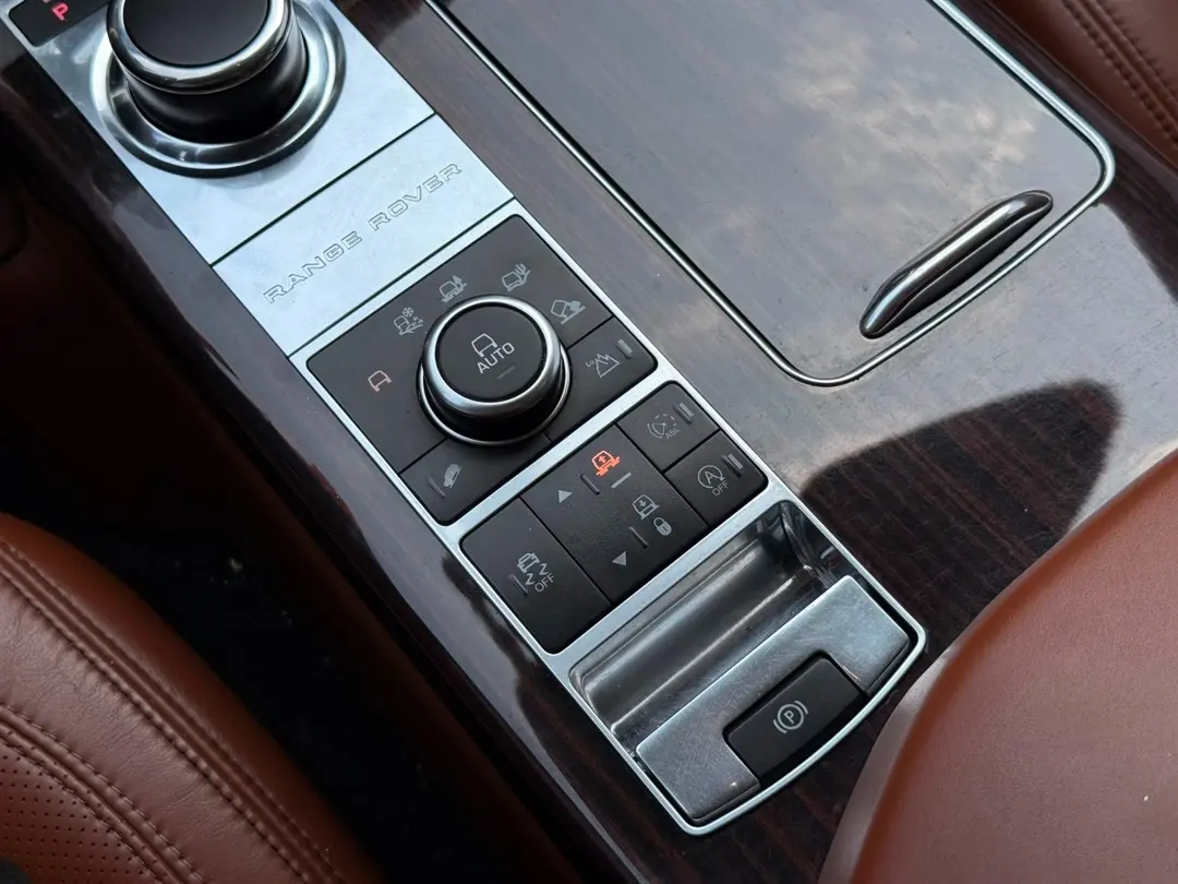 LAND ROVER RANGE ROVER